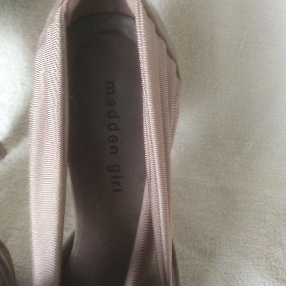 Platform Madden Girl Pumps - Picture 2 of 6